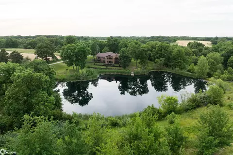 2203 Highway 2, Donnellson, IA 52625