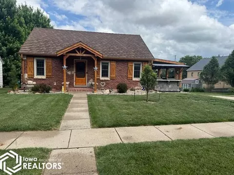 1710 N Adams St, Carroll, IA 51401