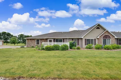 1610 E Deer Run Ln, Mount Pleasant, IA 52641