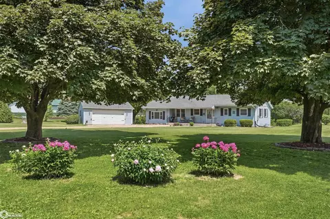 1735 305th St, Tama, IA 52339