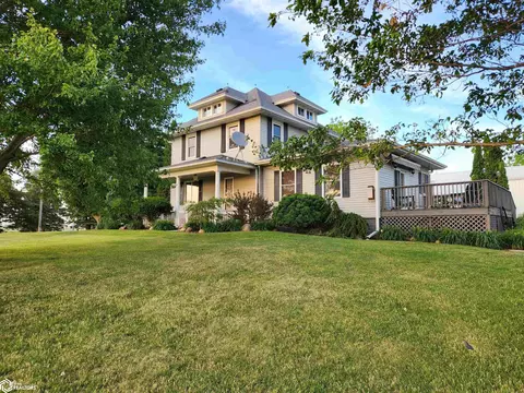 3615 Highway T47, Montour, IA 50173