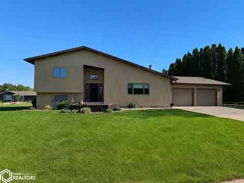 1009 South St, Webster City, IA 50595