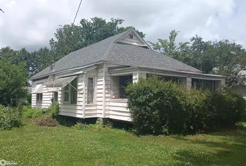 405 S Webster St, Ottumwa, IA 52501