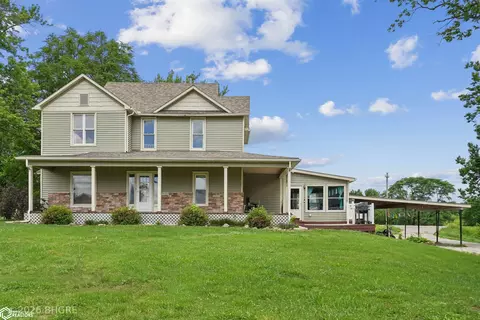 512 N D St, Albia, IA 52531