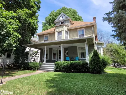 815 A Ave E, Oskaloosa, IA 52577