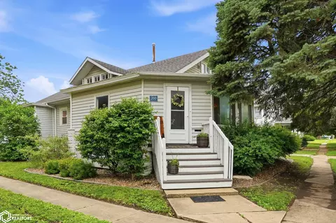 200 S Chestnut, New London, IA 52645