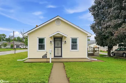 702 Union St, Marshalltown, IA 50158