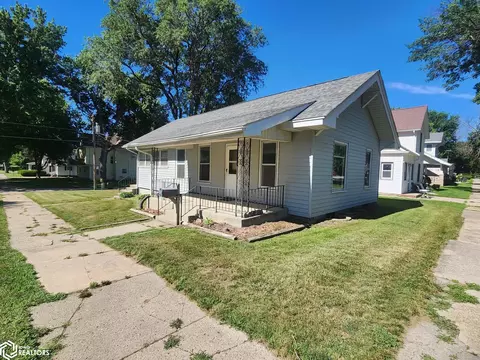 801 2 St, Ida Grove, IA 51445