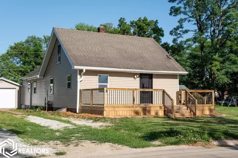 822 S Webster St, Ottumwa, IA 52501