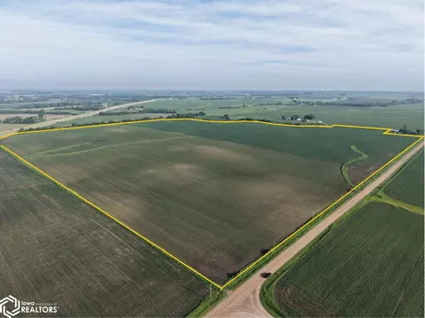 Upland Avenue, Granger, IA 50109