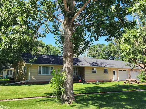 24 2nd St NW, Nora Springs, IA 50458