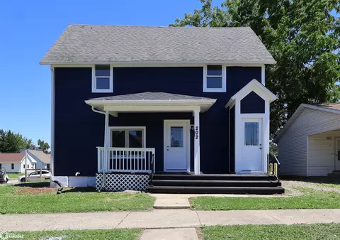 202 S 5th St, Marshalltown, IA 50158
