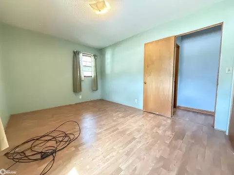 Bedroom - 20 Shar Denn Dr, Hampton, IA 50441 photo 5 of 7