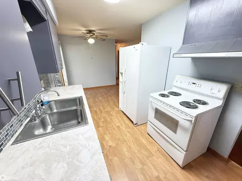Kitchen - 20 Shar Denn Dr, Hampton, IA 50441 photo 3 of 3