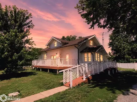 1089 Linby St, Packwood, IA 52580