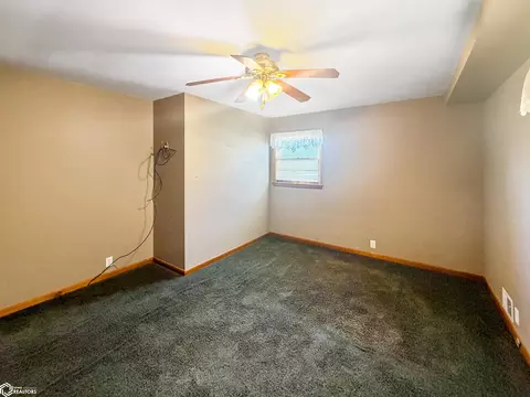 Bedroom - 1447 Timber Ave, Hansell, IA 50441 photo 2 of 5