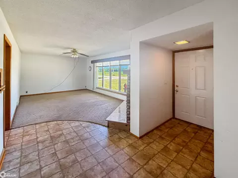 Living - 1447 Timber Ave, Hansell, IA 50441 photo 4 of 4