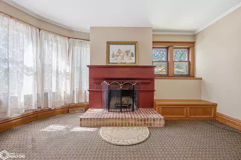 Living - 563 S Maple St, Avoca, IA 51521 photo 6 of 8