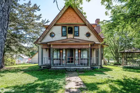Exterior - 563 S Maple St, Avoca, IA 51521 photo 2 of 10