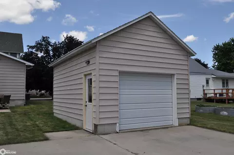 Exterior - 313 Main St, Breda, IA 51436 photo 7 of 9