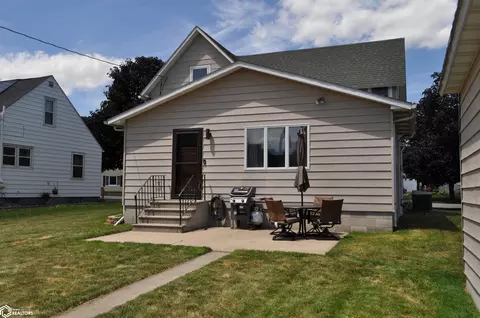 Exterior - 313 Main St, Breda, IA 51436 photo 5 of 9