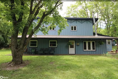 835 230 St, Jefferson, IA 50129