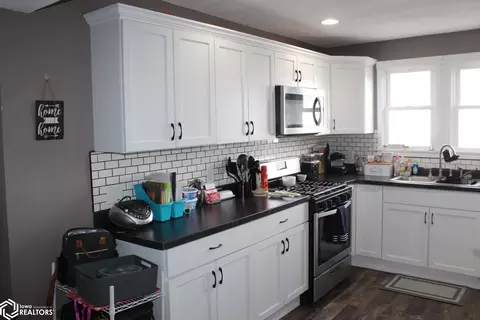 Kitchen - 1005 State St, Garner, IA 50438 photo 1 of 3