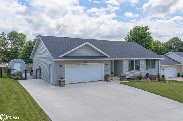 515 Westridge Dr, Carroll, IA 51401