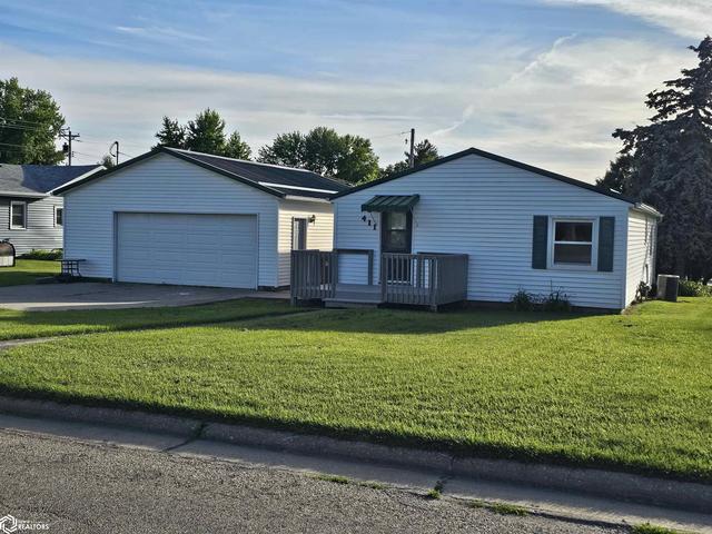 411 Spring St, Grinnell, IA 50112