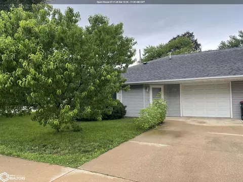 301 E Butternut Ln, Mount Pleasant, IA 52641