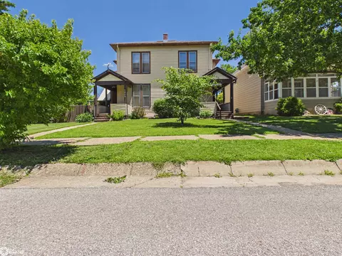 1223-1225 Fulton St, Keokuk, IA 52632