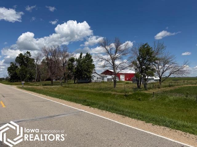 2770 James Ave, Britt, IA 50423