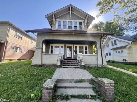 308 Church St, Audubon, IA 50025