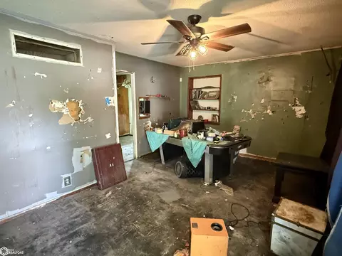 702 7th Ave SW, Hampton, IA 50441 photo 5