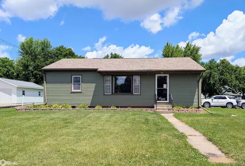 307 1st Ave N, Dakota City, IA 50529