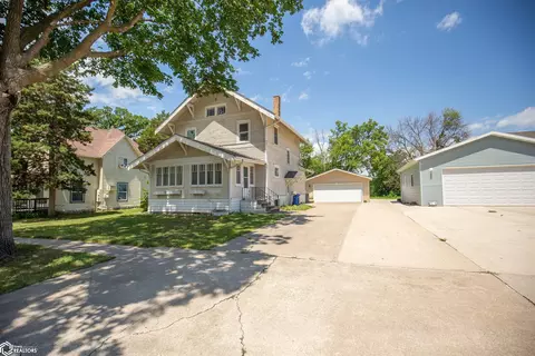 317 E Lucas St, Algona, IA 50511