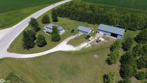 25004 Hwy 61, Mediapolis, IA 52637