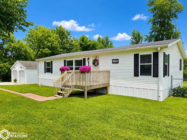 523 W 7th St, Lamoni, IA 50140