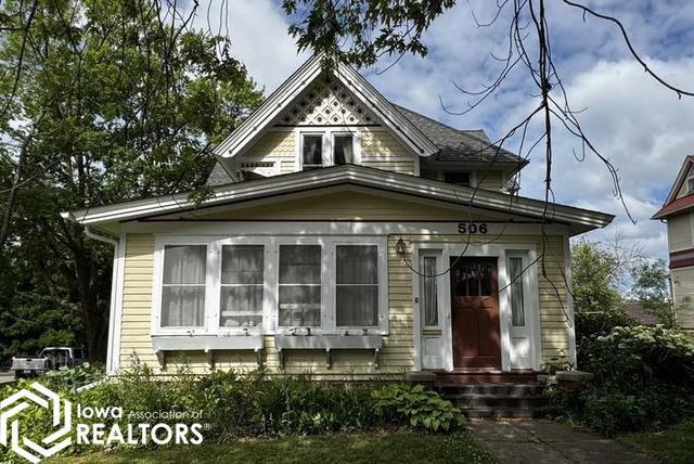 506 N Clark St, Forest City, IA 50436