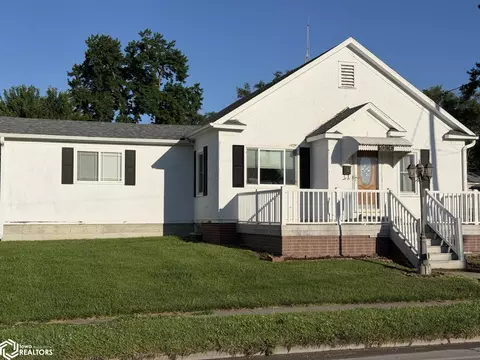 1006 S 18th St, Centerville, IA 52544 photo 2
