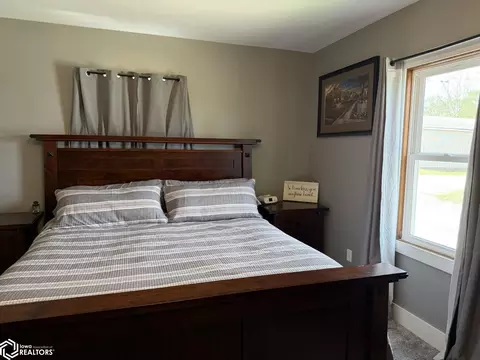 1006 S 18th St, Centerville, IA 52544 photo 5