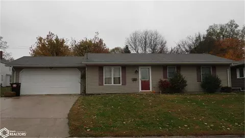 102 S Marion St, Mount Pleasant, IA 52641
