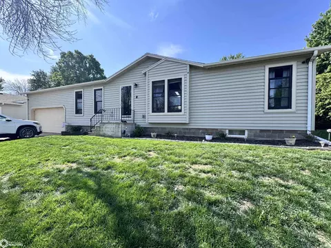 8 Ohm St, Mapleton, IA 51034