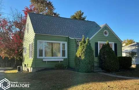 1605 S Garfield St, Burlington, IA 52601
