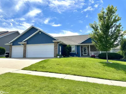1935 Reed St, Grinnell, IA 50112
