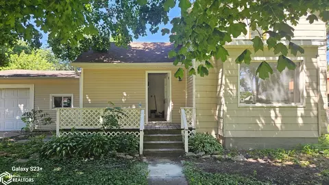 207 S Scott St, Alexis, IL 61412