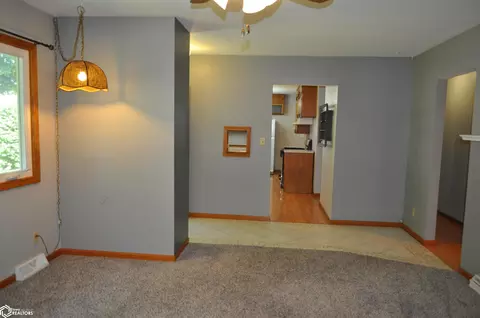 Living - 264 E 18th St, Carroll, IA 51401 photo 5 of 6