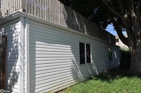Other - 264 E 18th St, Carroll, IA 51401 photo 2 of 11