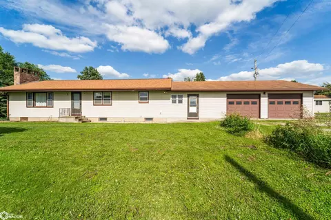 25720 620th Ave, Nevada, IA 50201