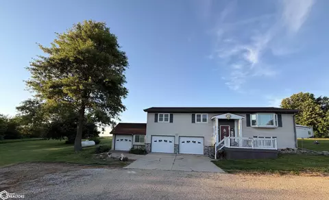 1801 Iowa Ave W, Marshalltown, IA 50158